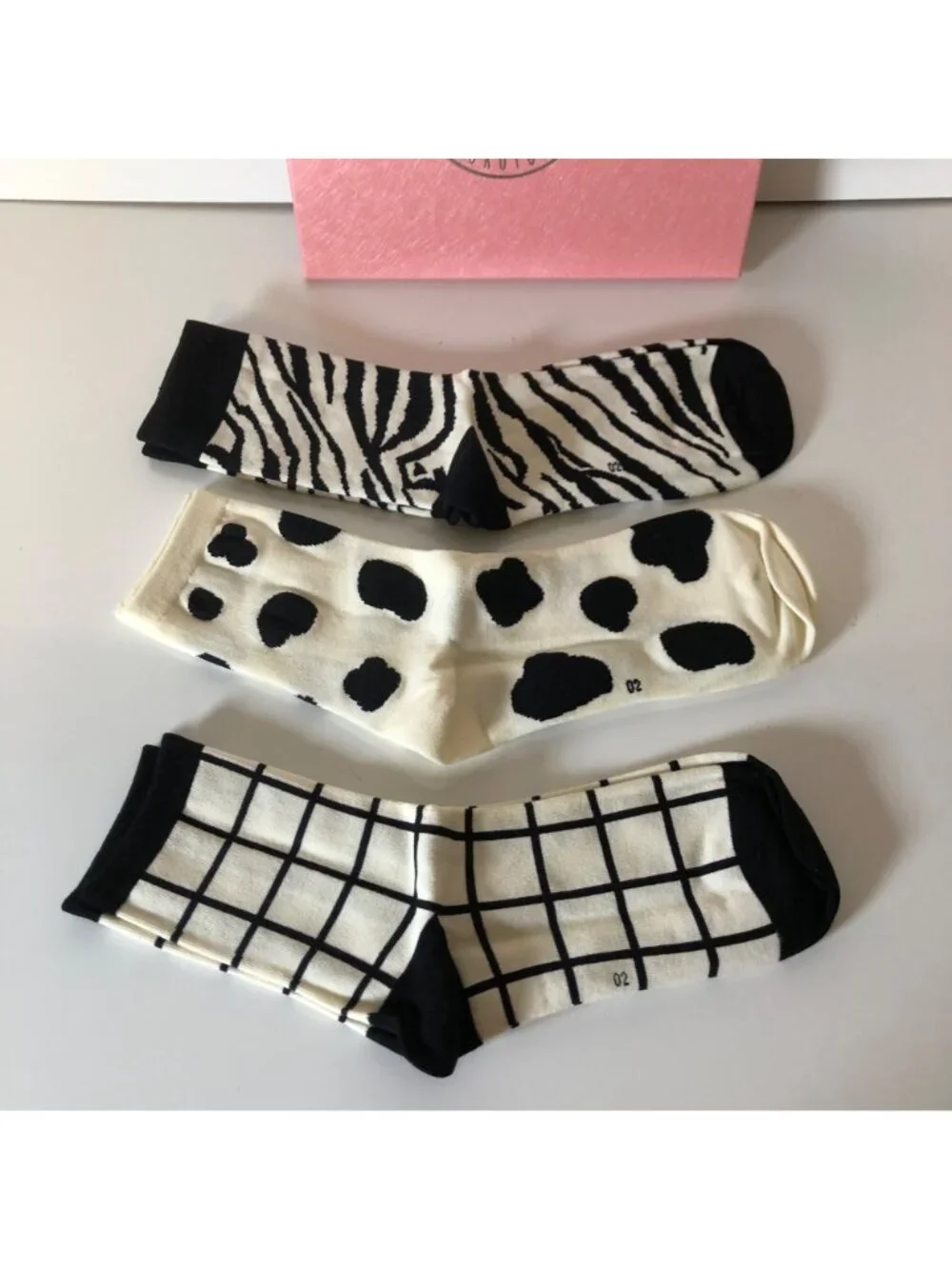 Dokutoku Animal Patterned Crew Socks Gift Box Set 3 Pairs Womens Black White NEW